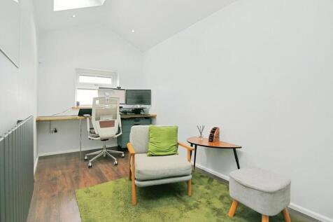 GARDEN OFFICE