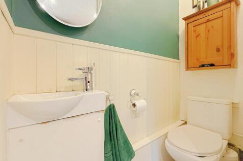 GROUND FLOOR WC