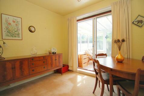 DINING / OCCASIONAL ROOM
