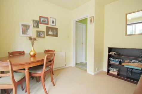 DINING / OCCASIONAL ROOM