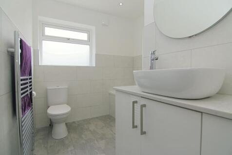 HOUSE BATHROOM