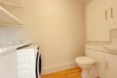 UTILITY  ROOM