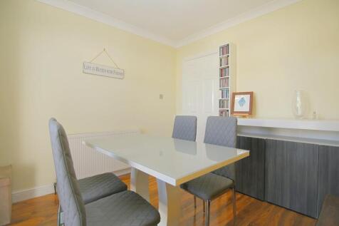 DINING/BEDROOM