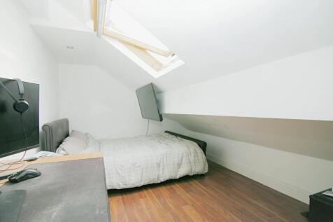 STUDY / OCCASIONAL ROOM