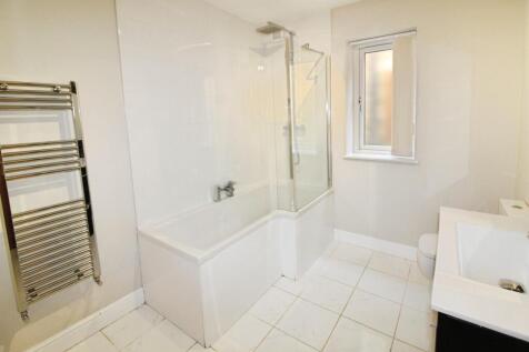 BATHROOM ONE