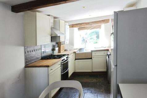 DINING KITCHEN: