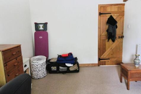 BEDROOM TWO: