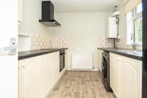 Kitchen: