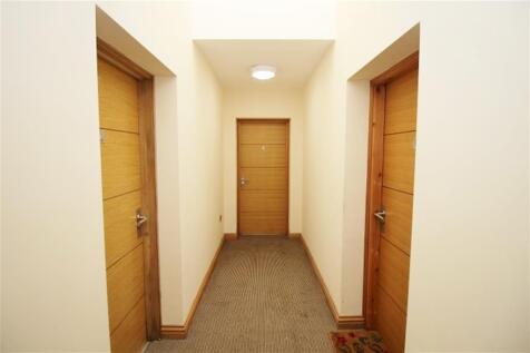 COMMUNAL HALLWAY
