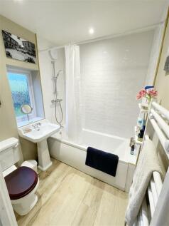 Bathroom.jpeg