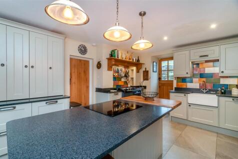 8633967-interior03.jpg