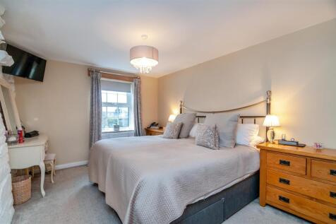 8633967-interior15.jpg