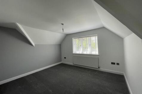 2 Manor Cottages - Bedroom 2.JPG