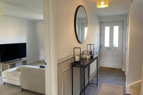12 Timms Lane - Hallway.jpg