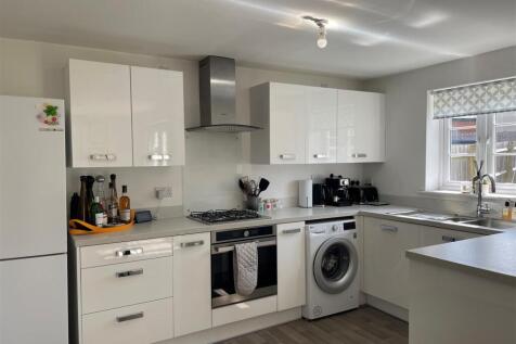 12 Timms Lane - Kitchen.jpg