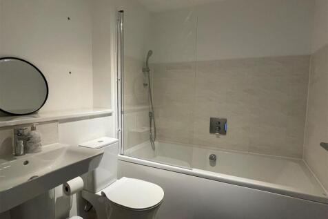 12 Timms Lane - Bathroom.jpg
