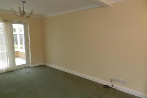 19 Livingston Road Dining area.JPG