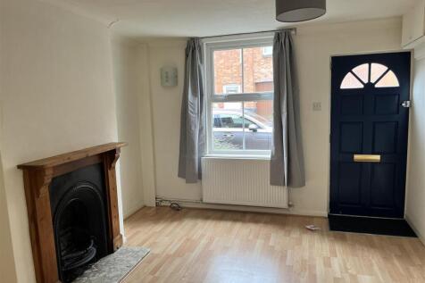 16 Church Street - Lounge.jpg