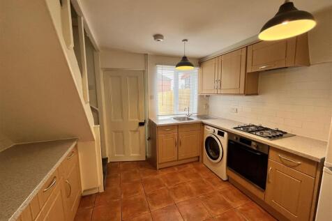 16 Church Street - Kitchen.jpg