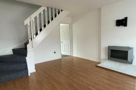 73 Christchurch Drive - Living Room (.jpg
