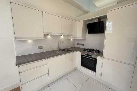 43 Moat Lane - Kitchen.jpg