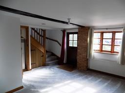 Cottage Ogden - Living Room 1.jpg