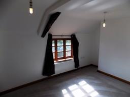 Cottage Ogden - Bedroom 1.jpg