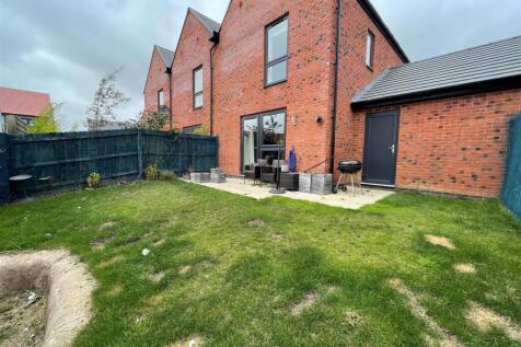 48 Wren Way - Rear View.jpg