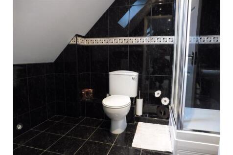 Master En-suite