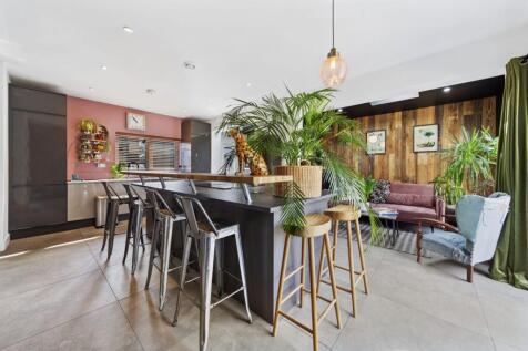 Kitchen/Family Room