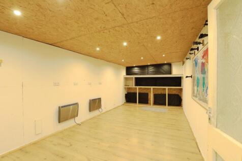 Studio / Workshop