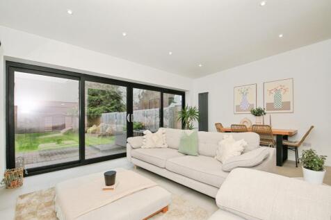 Living / Dining Room