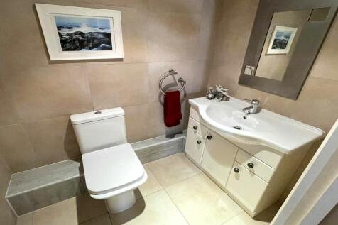 Downstairs Cloakroom