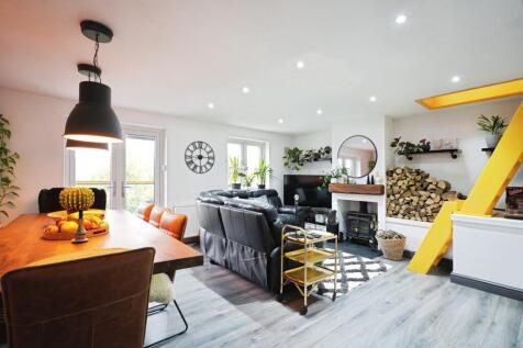 Living / Dining Room