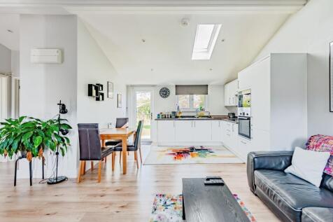 Annexe Kitchen