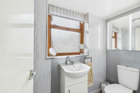 CAM05526G0-PR0043...