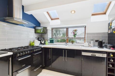 CAM05526G0-PR0043...