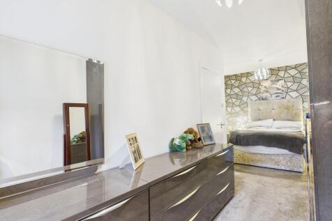 CAM05526G0-PR0043...