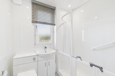 CAM05526G0-PR0040...