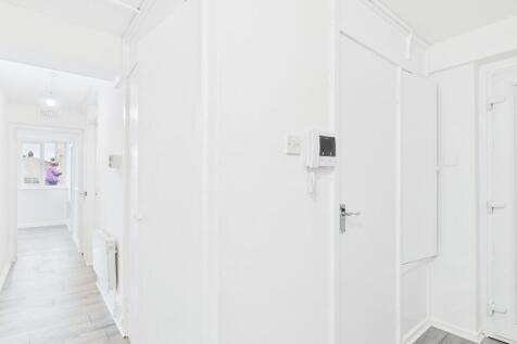 CAM05526G0-PR0063...