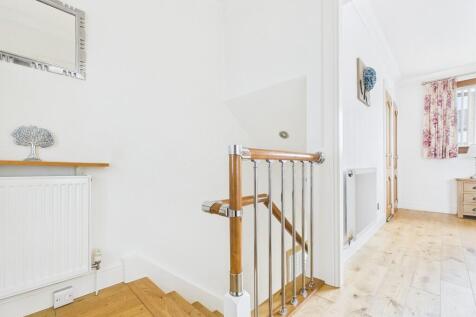 CAM05526G0-PR0042...