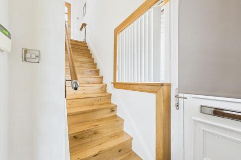 CAM05526G0-PR0042...