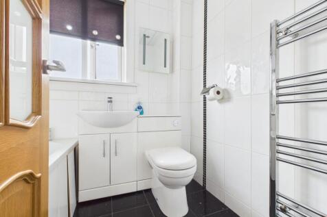 CAM05526G0-PR0042...