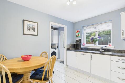 CAM05526G0-PR0044...