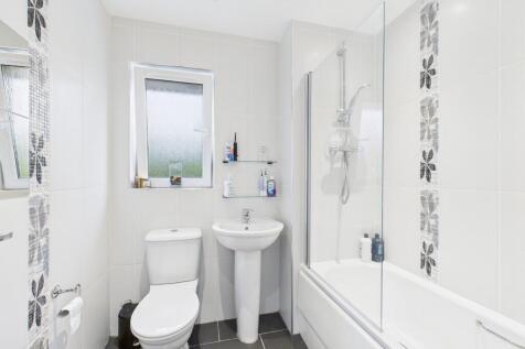 CAM05526G0-PR0044...