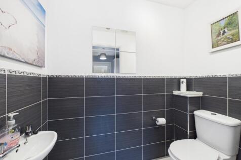 CAM05526G0-PR0044...