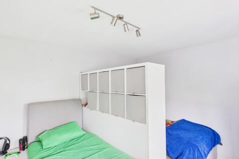 CAM05526G0-PR0055...