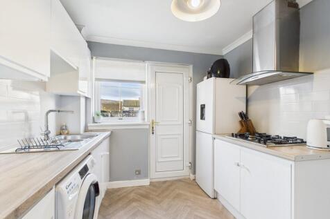 CAM05526G0-PR0060...