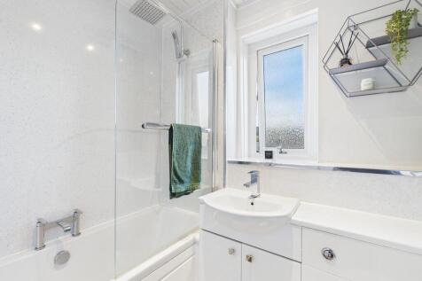 CAM05526G0-PR0060...