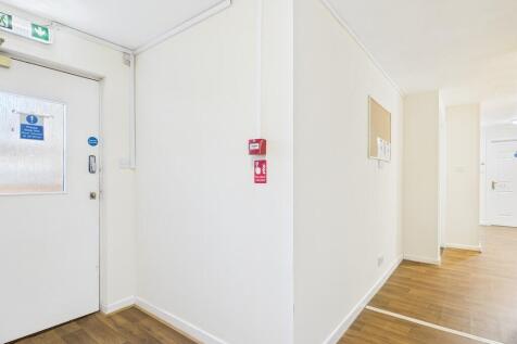 CAM05526G0-PR0059...